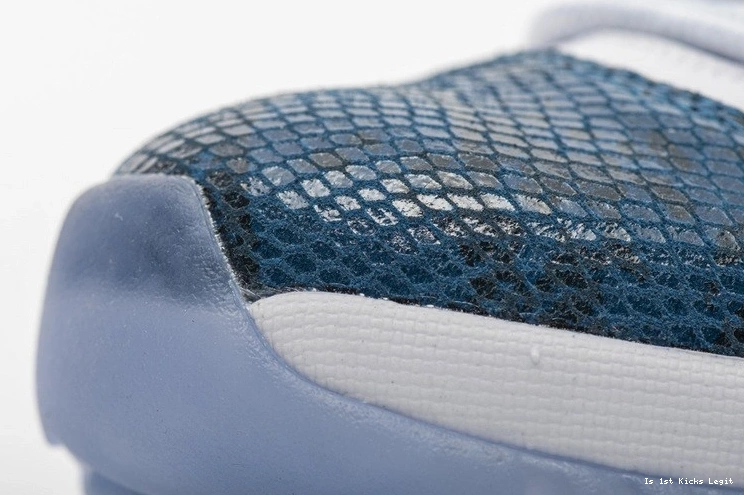 Blue Air Low Snakeskin 11 Jordan CD6846-102 0107